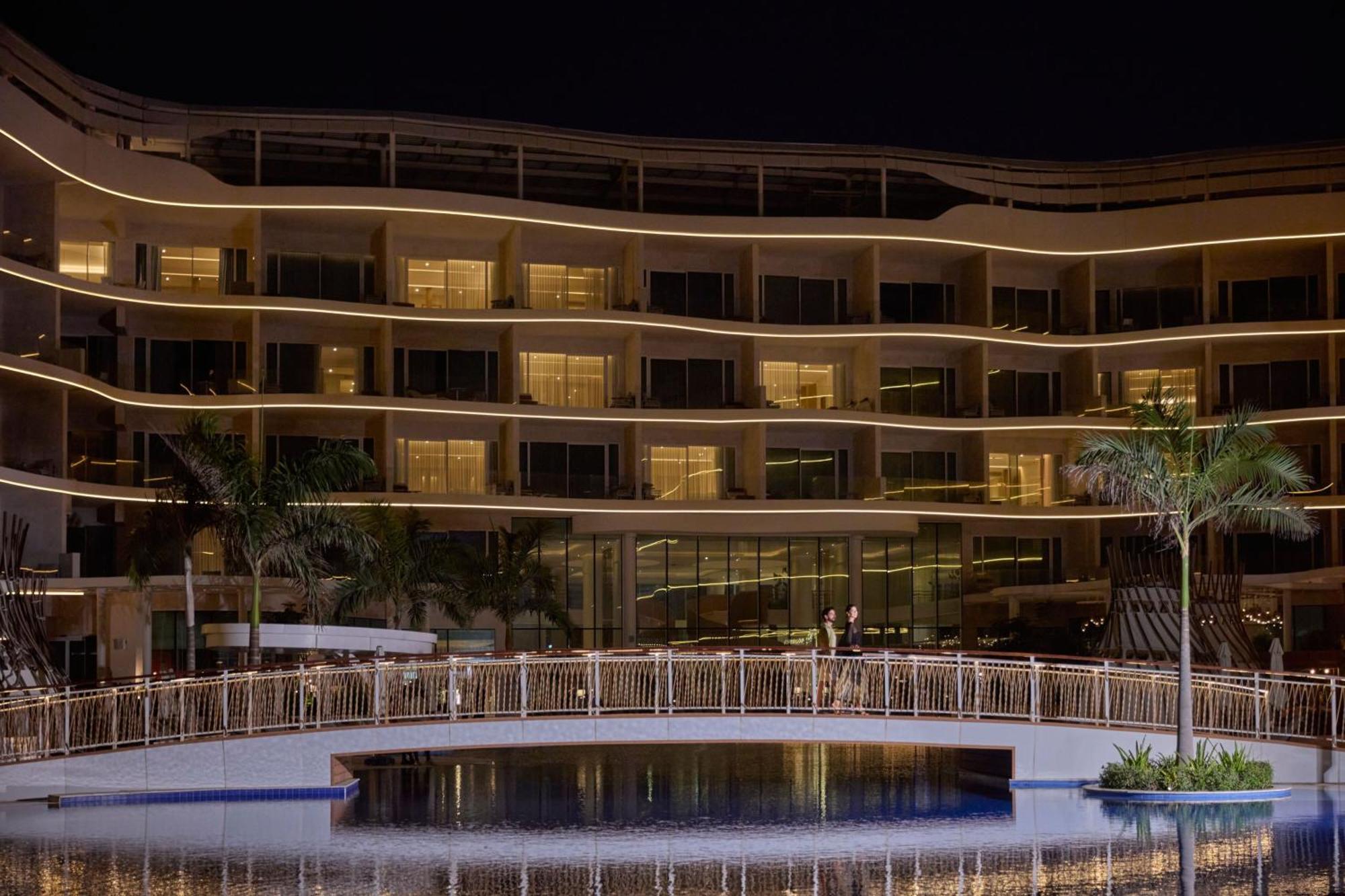 The St Regis Al Mouj Muscat Resort Exterior photo